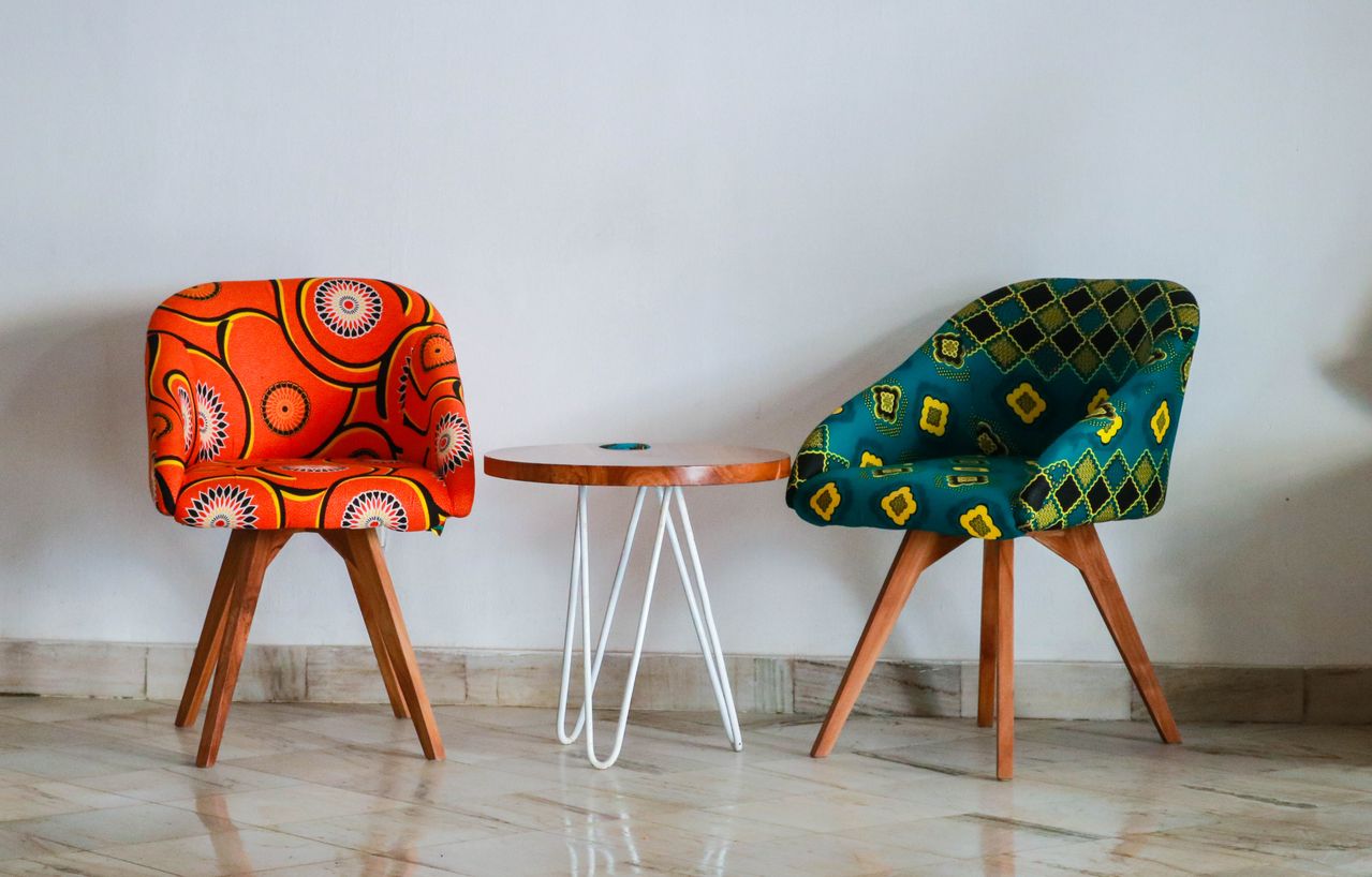 Pensez aux chaises pour semer des ambiances vintage ou industrielles